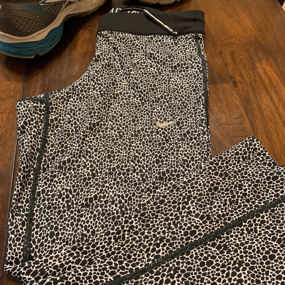 Nike leggings